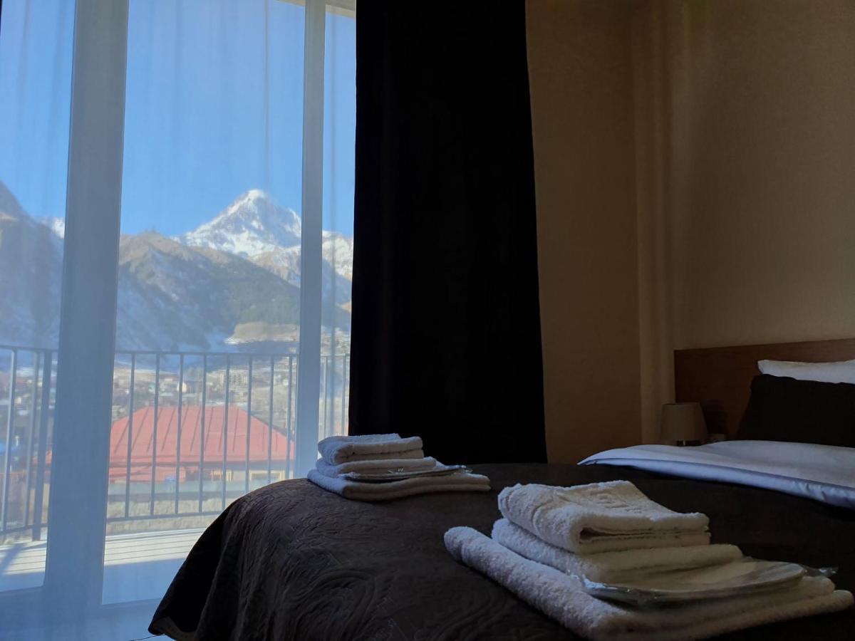 Hotel Horizon Kazbegi Екстер'єр фото