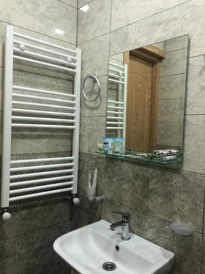 Hotel Horizon Kazbegi Екстер'єр фото