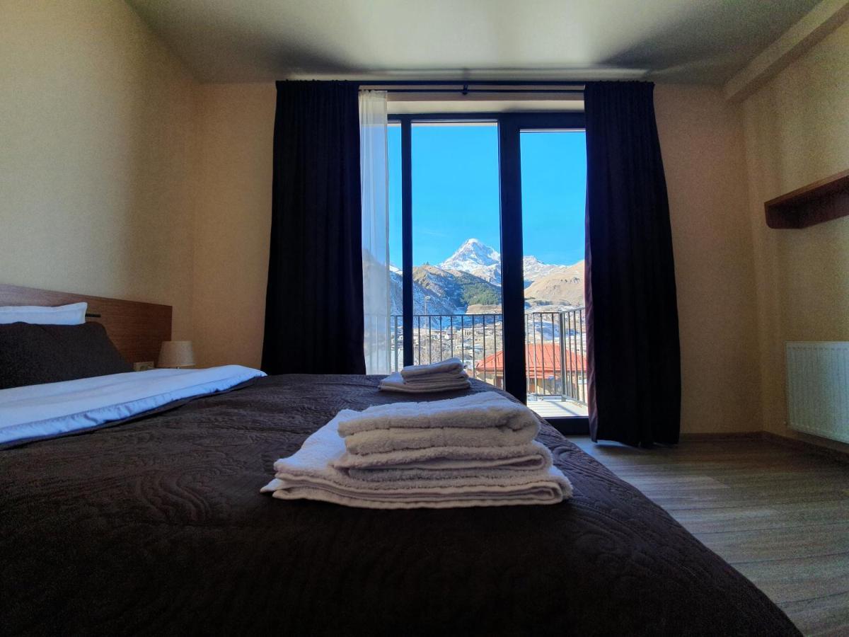 Hotel Horizon Kazbegi Екстер'єр фото
